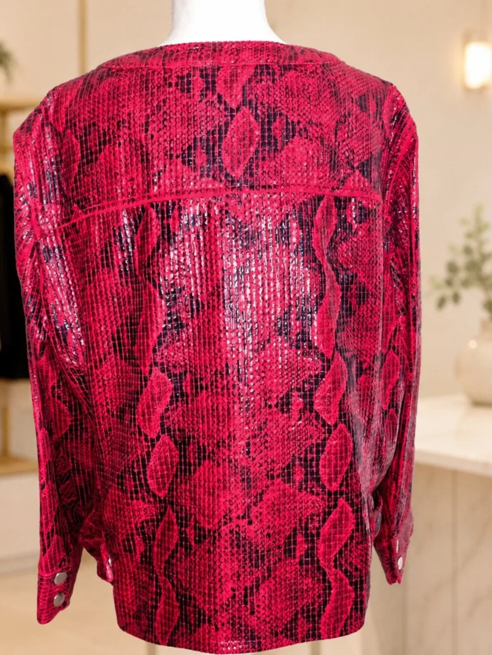 Hearts of Palm Woman Red Snakeskin Print Zip Jacket Size 20W